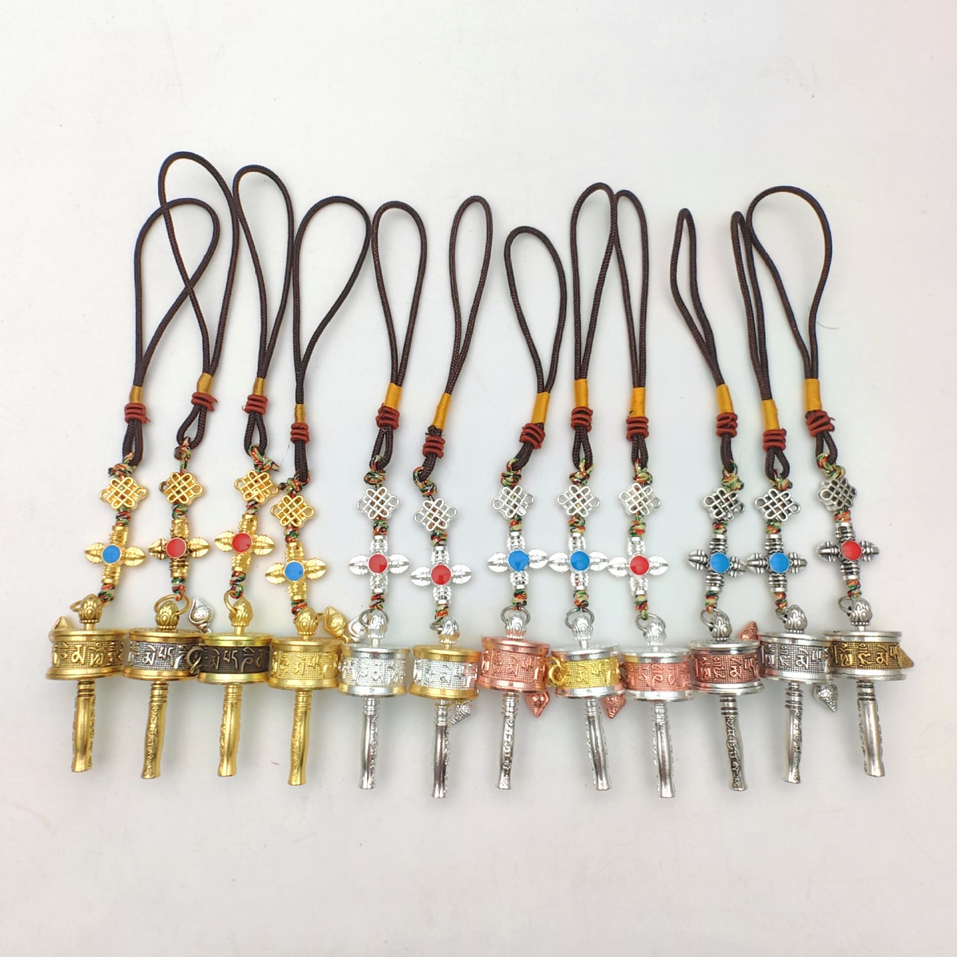 Wholesale Alloy Prayer Wheel with Six-Syllable Mantra Tibetan Accessories for Bags, Car Hangs, and Keychains