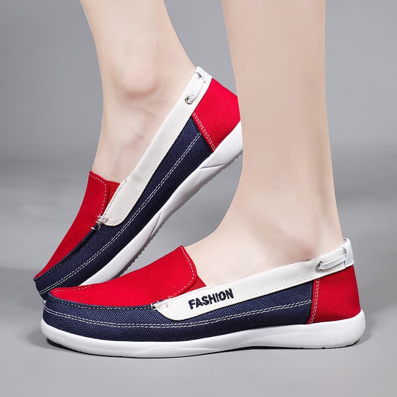 Four Seasons Shoes Cross-border Foreign Trade Large Size Outdoor Cloth Shoes Women's Old Beijing Slip-on Flat Heeled Shoes for Mom