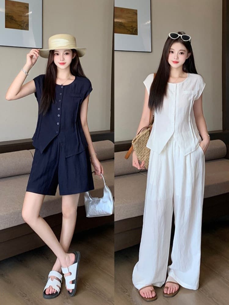 Plus Size Casual Summer Two-Piece Set for Women: Short Sleeve Top with New Flattering Wide-Leg Pants
