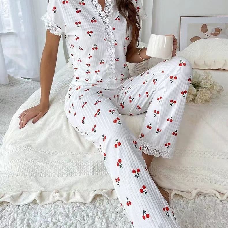 European and American Style Women's Pajamas Autumn/Winter Sexy V-Neck Lace Cherry Print T-Shirt Slim Fit Long Pants Homewear Set