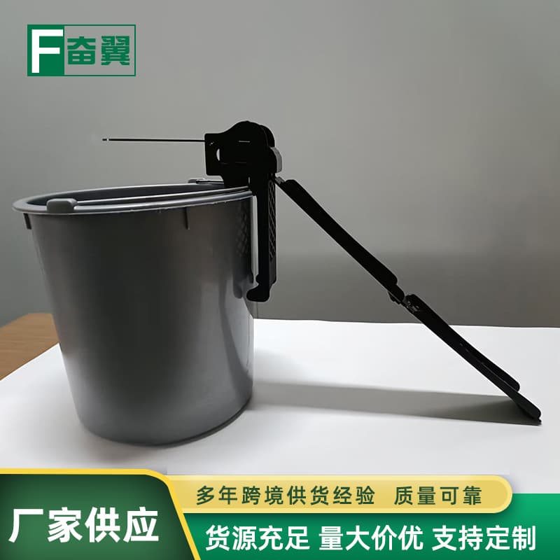 Seesaw-style mouse trap, bait-based rodent catcher, non-toxic and available for wholesale.