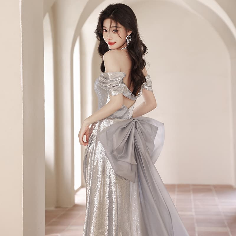 Women's Off-Shoulder Evening Gown 2026 New Style High-End Elegant Hostess Dress for Year-End Party, Noble and Sexy