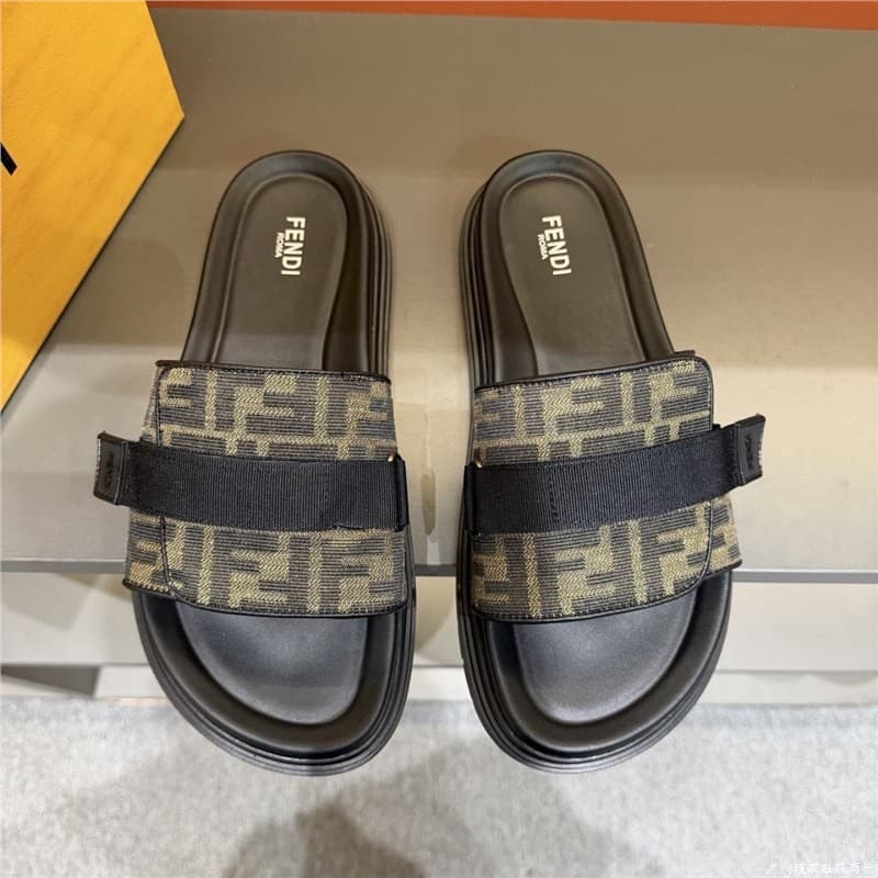 2026 New Genuine Leather Patchwork Fashion Trendy Casual Beach Sandals Guangzhou Stock