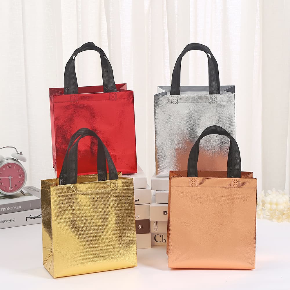 Laminated Non-Woven Fabric Tote Bag Foldable 3D Bag Packaging Bag with Logo Print Shopping Bag Gift Bag Laser