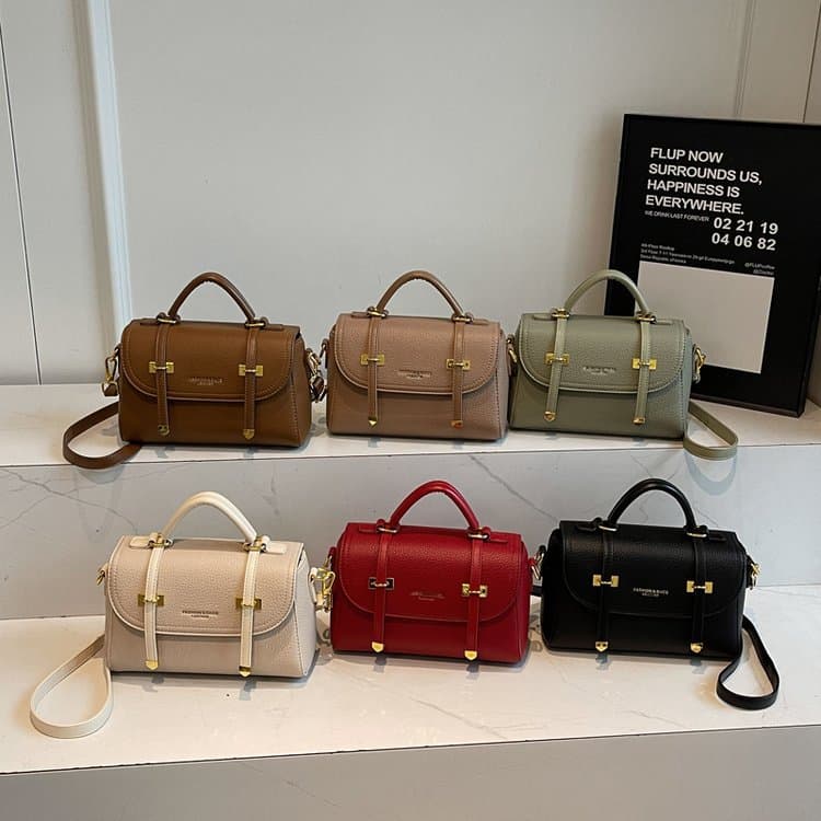 Selected Taste, Classic Women's Bags: Women's Crossbody Handbag with Flap