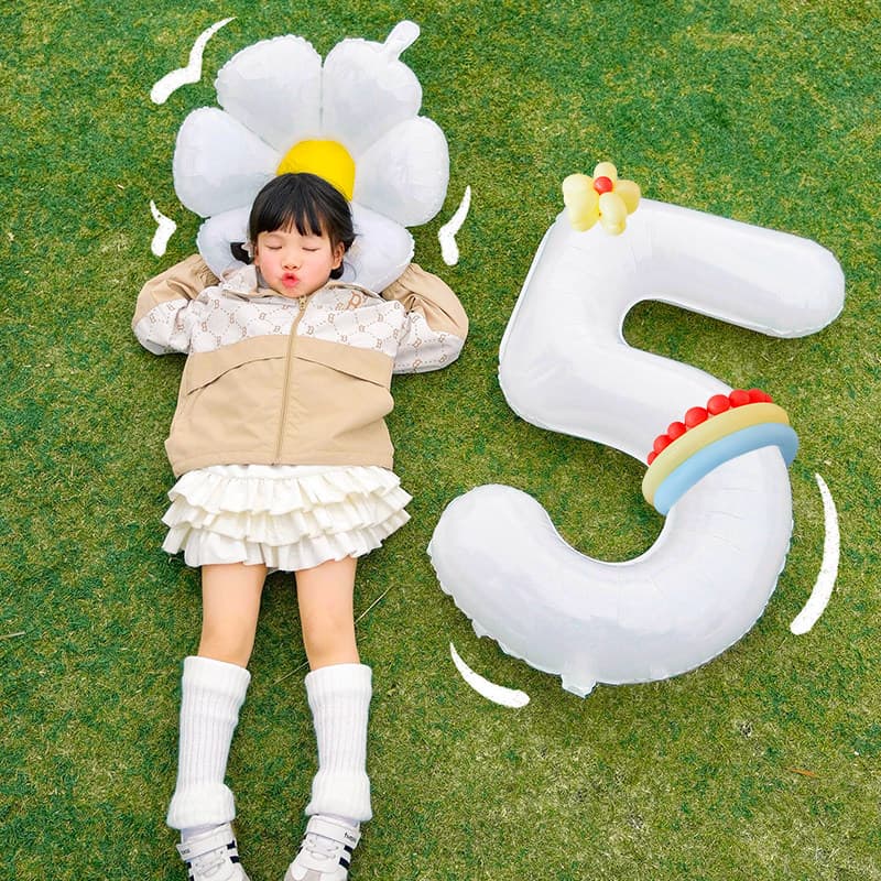 Ins-style large white number balloons for birthdays, children's first birthday party decorations, picnic photo props