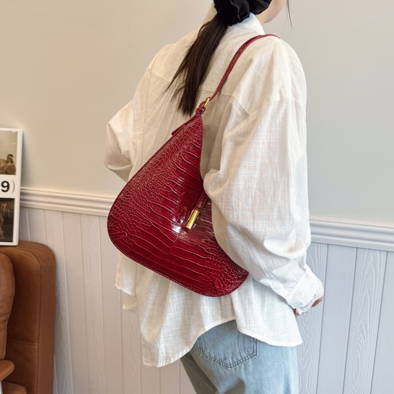 Cross-Border Niche Textured Underarm Bag Women's Bag 2025 New Simple Commuter Shoulder Bag Crocodile Print Handbag