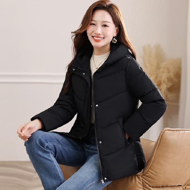 Short plus size female mother's wear down cotton coat 2025 new slim coat winter foreign trade cotton coat
