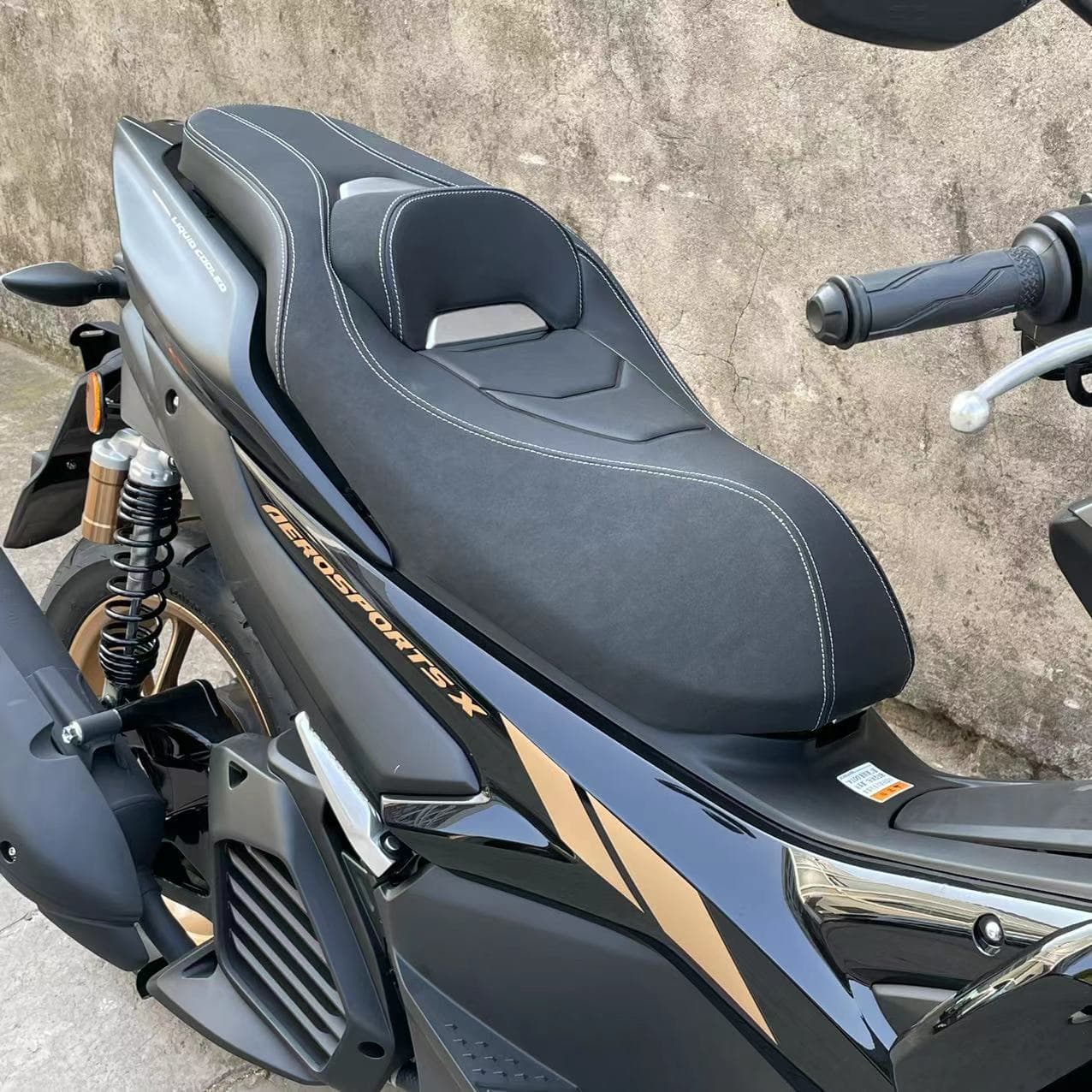 Yamaha NVX155 Modified Seat Aerox155 Seat Assembly with Backrest Motorcycle Seat Cushion