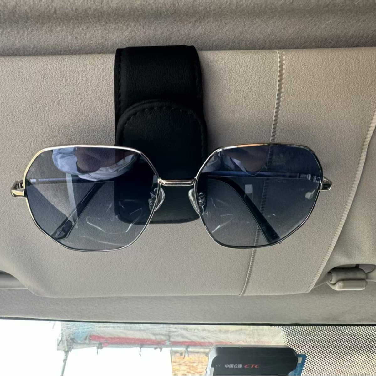 Car Sunglasses Clip Visor Storage Organizer Multifunctional Sun Glasses Case Ticket Holder Magnetic License Plate