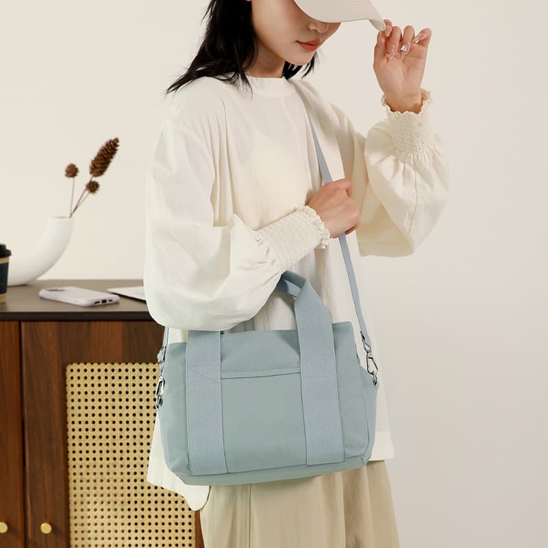 Canvas Bag Women's Large Capacity Shoulder Bag 2025 New College Student Class Bag Versatile Cloth Bag Commuter Bag