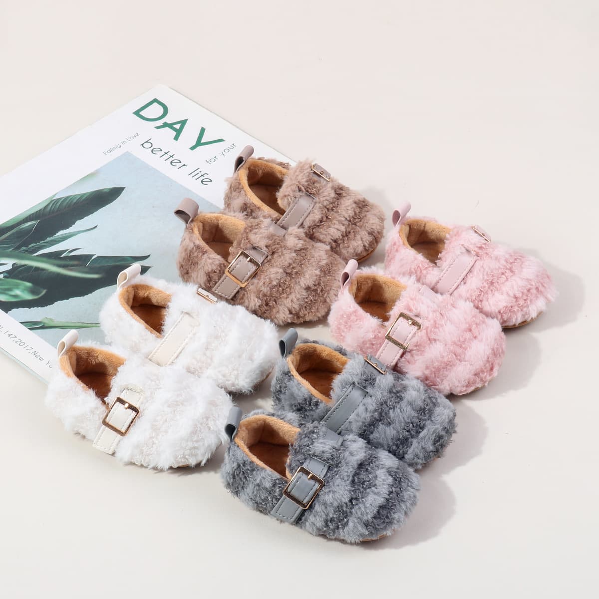 Baby Shoes New Style Plush Cute Non-Slip Rubber Sole Baby Shoes for Boys and Girls Toddler Shoes