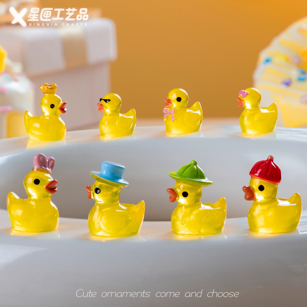 Multi-Shape Glow-in-the-Dark Mini Duck Ornament Cross-border Resin DIY Accessory Luminous Small Decor