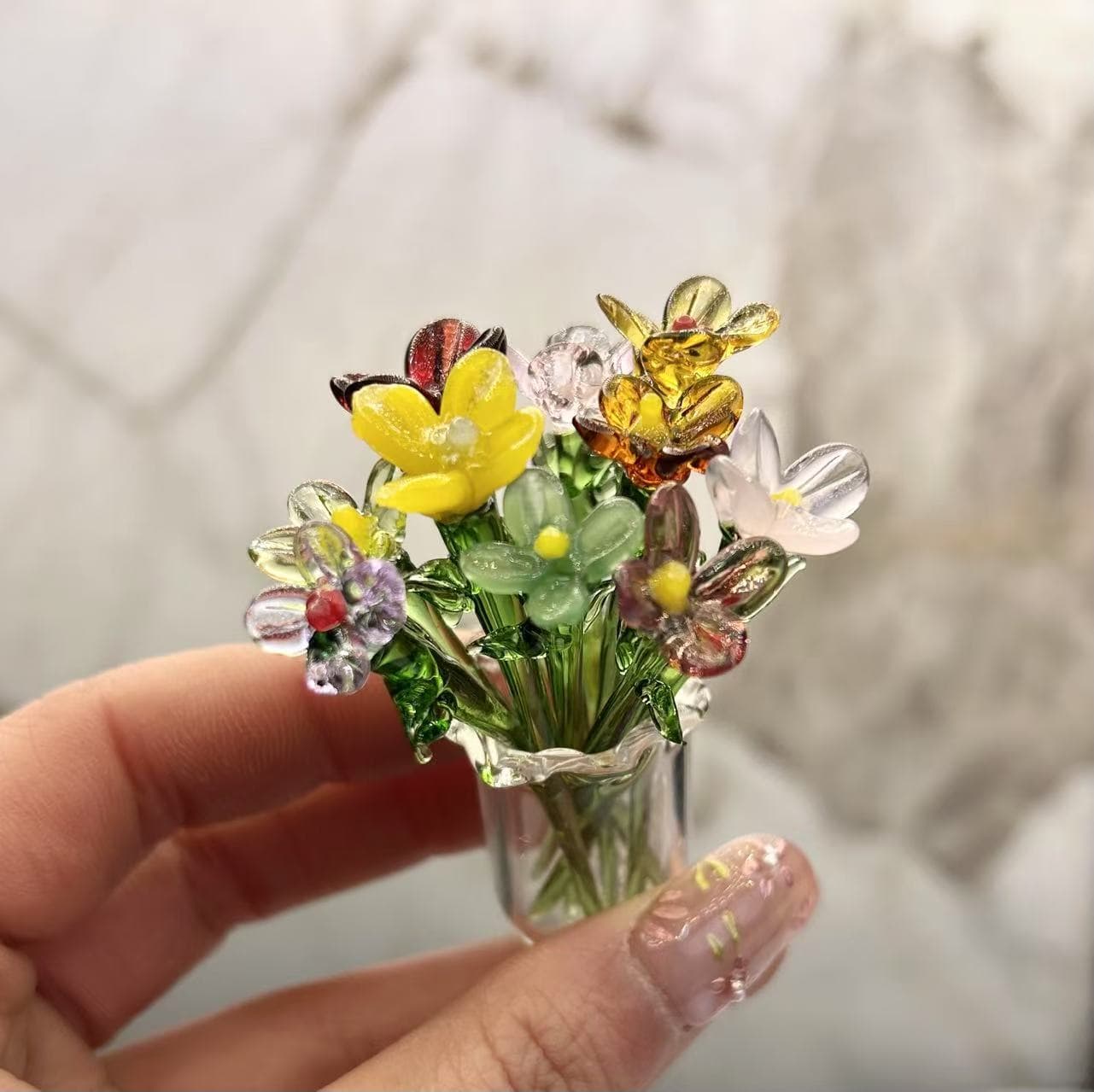 Glass flower bouquets, imported glass flowers, potted plants, small vases, calla lilies, tulips, artificial small flowers, gifts.