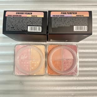 Huda Beauty Loose Powder Concealer Setting Powder هودا الجمال