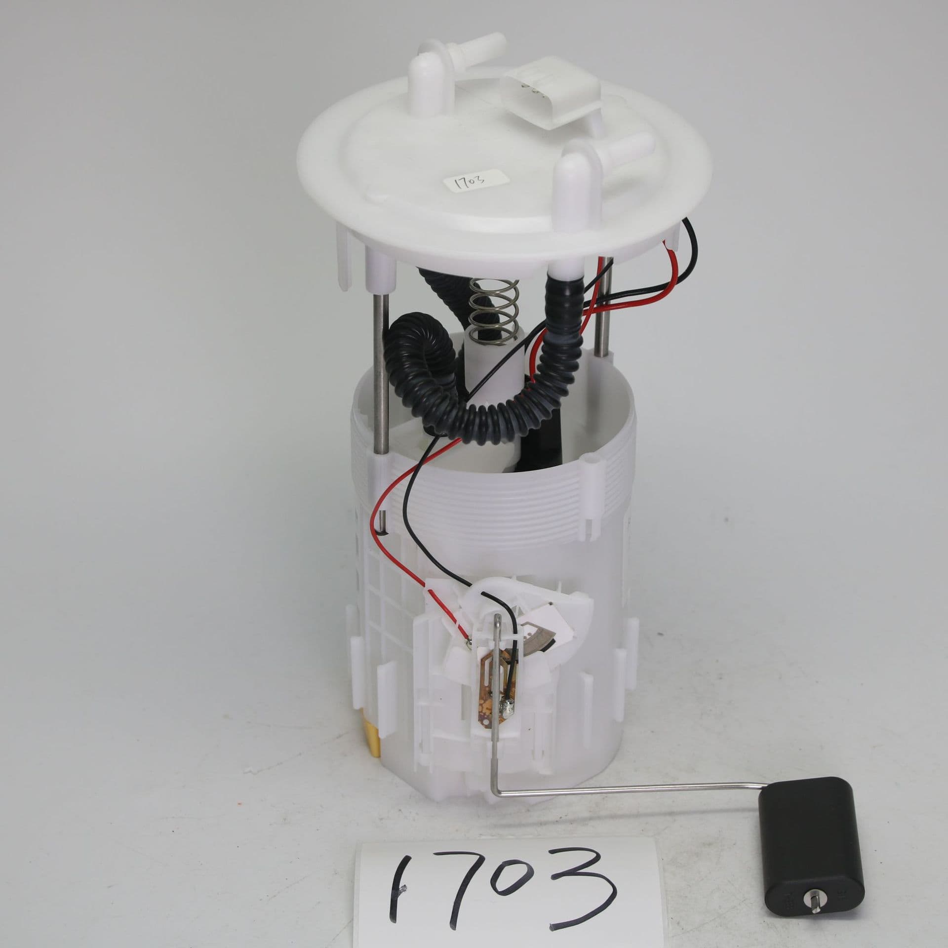 Suitable for fuel pump assembly Renault Lodgy/Dacia 1.5 C/17202-7123R