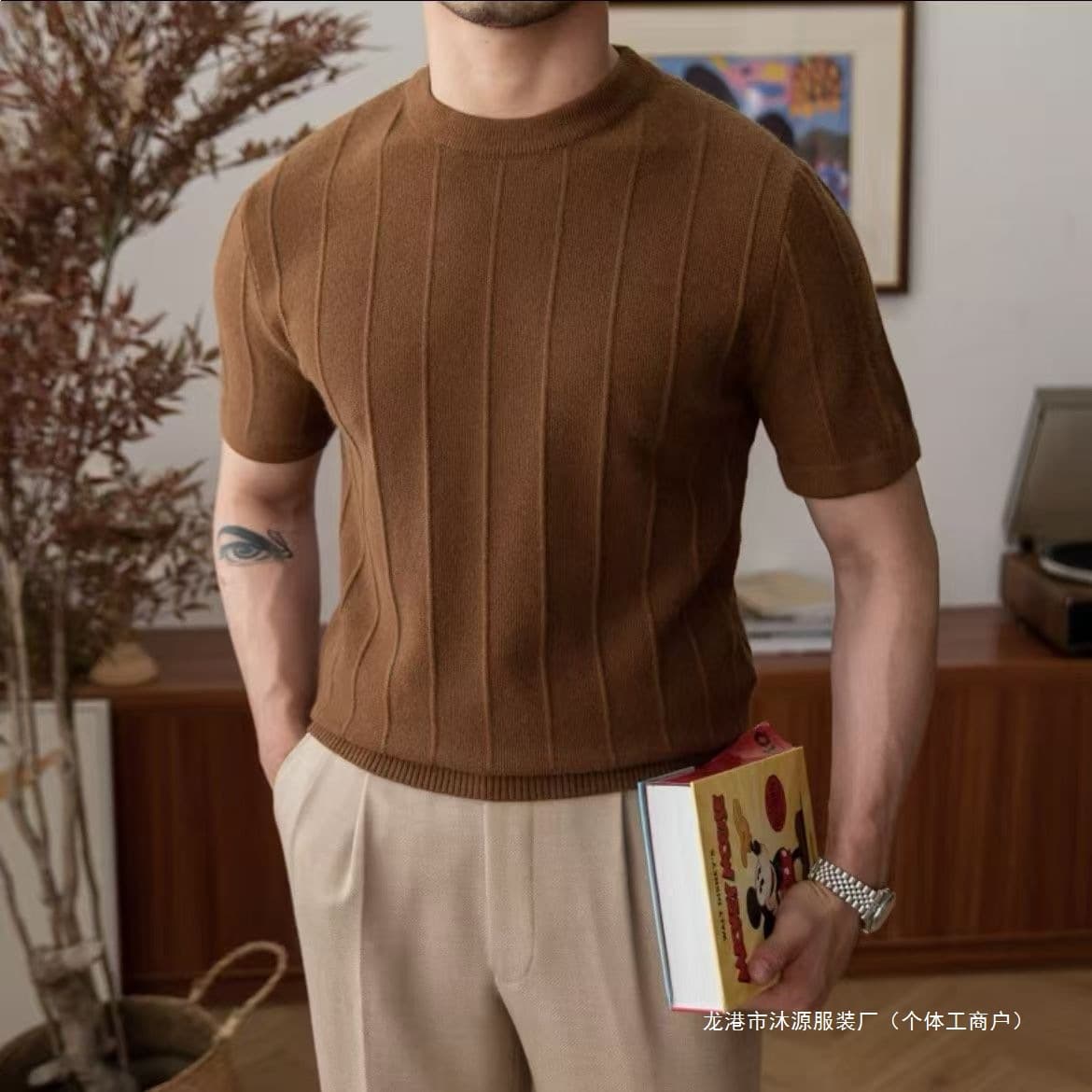 New Solid Color 2025 Short-Sleeve Knit Sweater, Round Neck, Trendy Men's Versatile Pullover Half-Sleeve Base Shirt, Casual Summer
