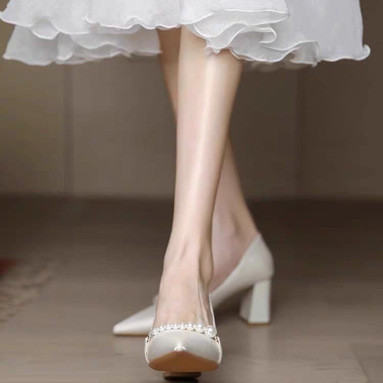 Elegant High Heel Shoes for Bridesmaids, Chunky Heel Pumps, Daily Wedding Shoes for Women, Stunning Satin Cheongsam Shoes, Bride Shoes White