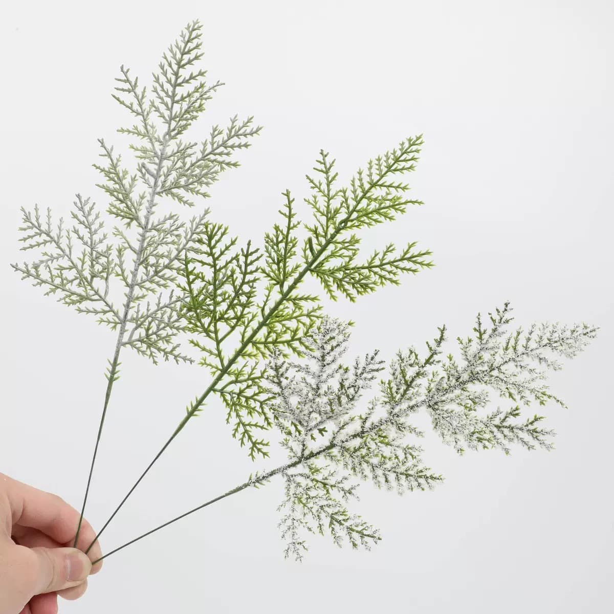 Artificial plant accessories, plastic flowers, small pine and cypress leaves and branches, Christmas crafts and decorations, PE pine and cypress branches