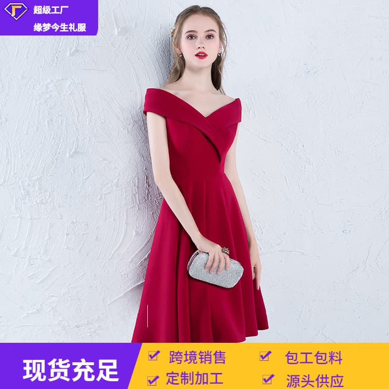 2026 New Wine Red Short Bridesmaid Dress with One-Shoulder Design for Wedding and Party