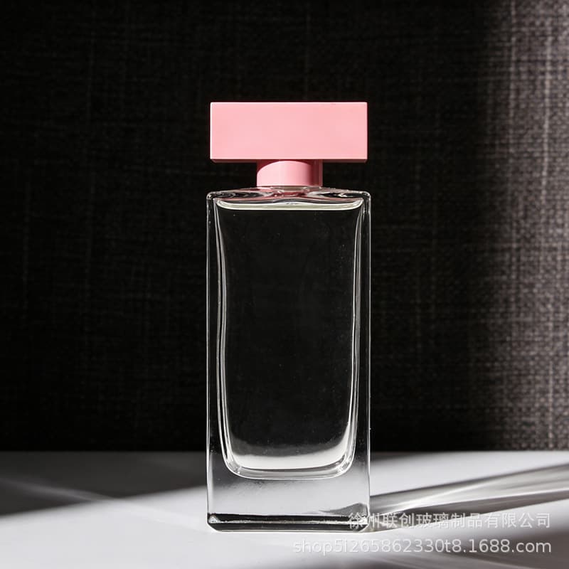 Wholesale perfume glass dispensing bottles, various portable perfume bottles, empty bottles, press spray, cosmetic glass sample bottles
