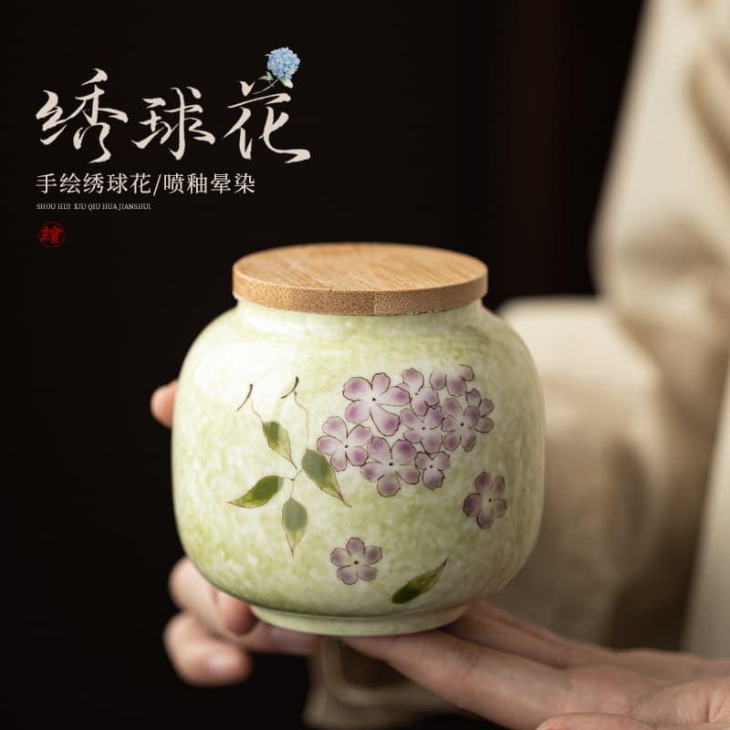 Hand-painted Hydrangea Tea Canister, Small Portable Tea Caddy, Sealed Ceramic Jar, Household Storage Pot
