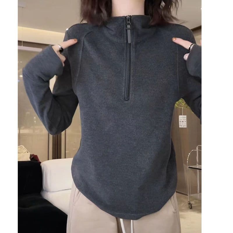 Loose-fitting autumn/winter new style German fleece stand-up collar zip-up sweatshirt for women, versatile for wearing alone, as a base layer, or as a top; plus size, slimming.