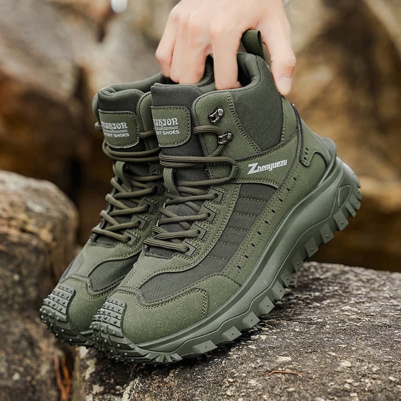 New Autumn/Winter Outdoor Hiking Martin Boots Men's High-Top Thick Sole Tactical Boots Large Size Comfortable Work Shoes