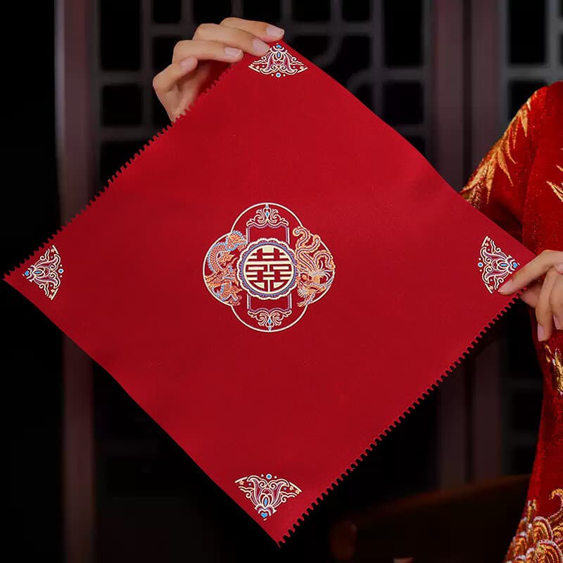 Wedding Handkerchiefs Red Dragon And Phoenix Double Happiness Character Bridesmaid Wedding Gifts Square Towels for Brides