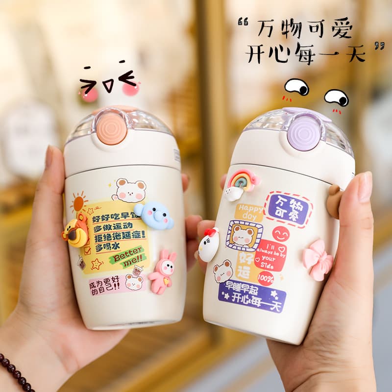 New Creative High-Appearance Large Capacity Cute Student Insulated Cup, Portable Kids School Trendy Straw Water Bottle