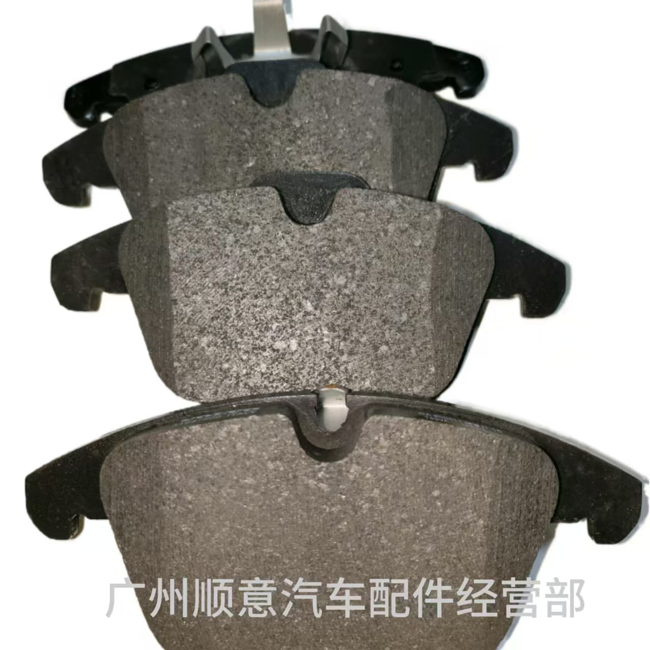 Factory direct sales, preferential prices. 30793540X brake pads, front type, suitable for Volvo S60/S80/S80L.