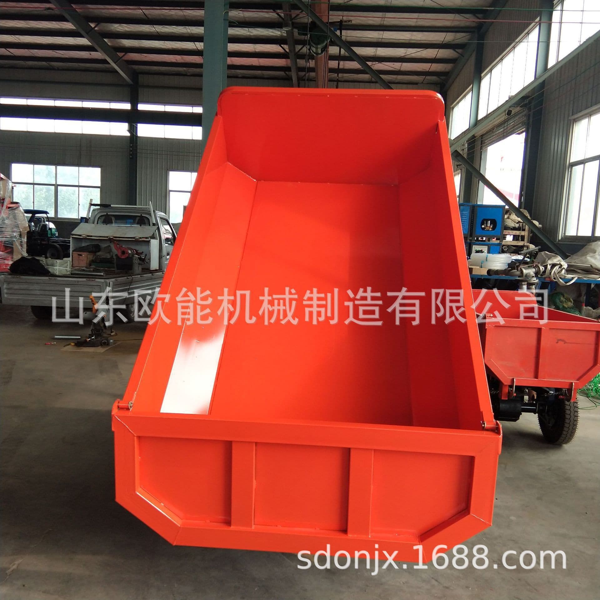 OUNENG Machinery Construction Engineering Diesel Three-wheeled Vehicle Self-unloading Dump Agricultural Transport Mountain Climbing Heavy-duty King Breeding Transport
