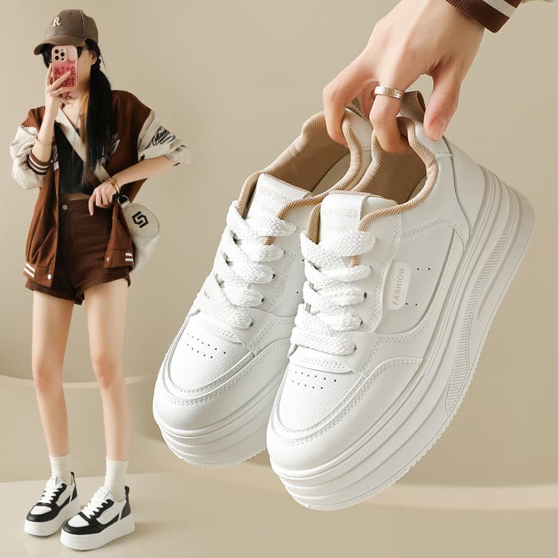 2026 White Casual Shoes for Women Autumn New Korean Style Ins Female Student Leisure Sports Versatile Sneakers Thick Sole HDA12