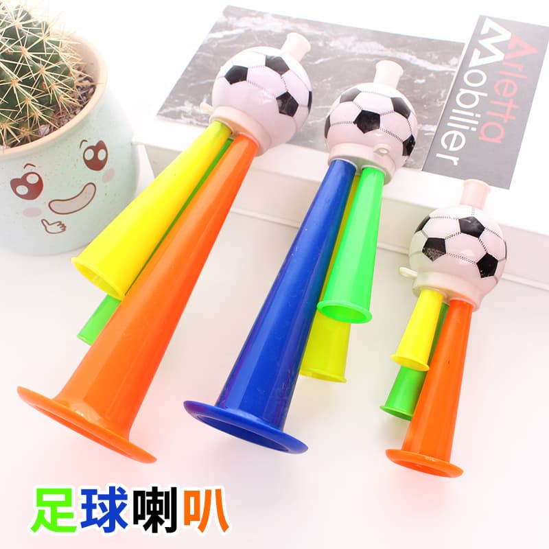 Football horn creative small gifts children's toys wind instruments sports games cheering props plastic toys