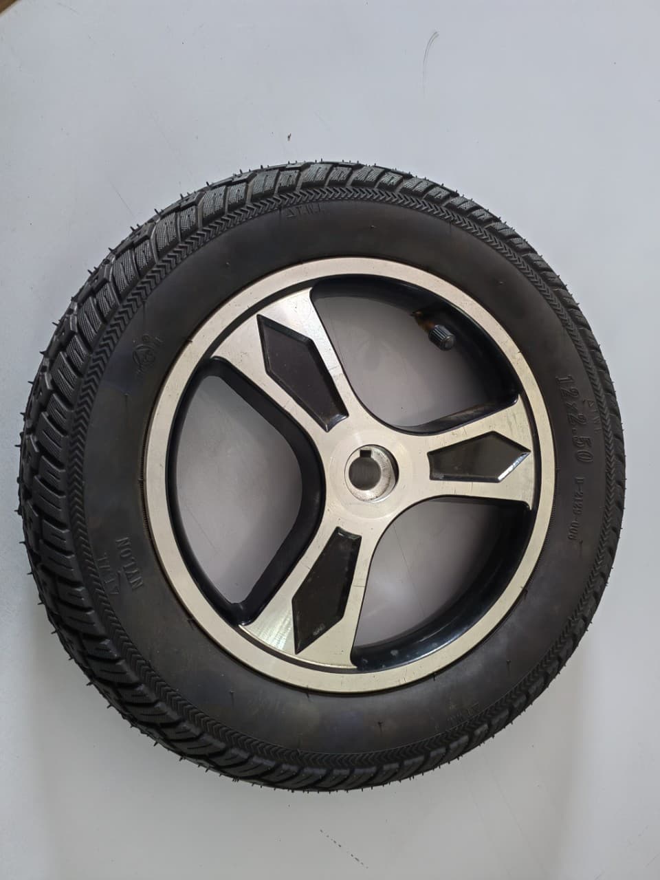 Senior Mobility Scooter Electric Wheelchair Wheel Hub 12-Inch Rear Wheel