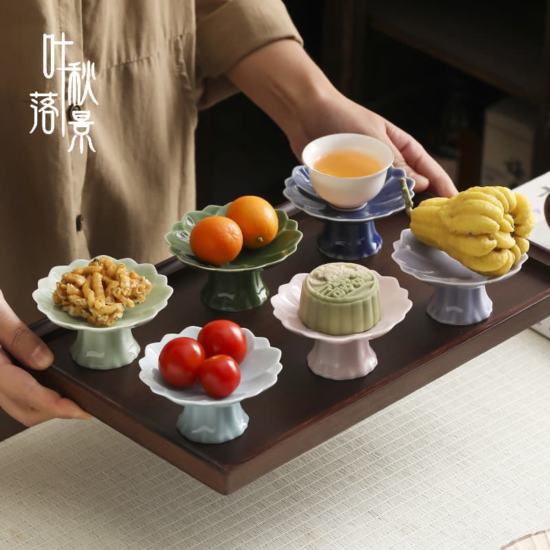 Chinese engagement wedding cake and pastry table, refreshment plate, exquisite dessert plate, engagement dessert table decoration, table setting