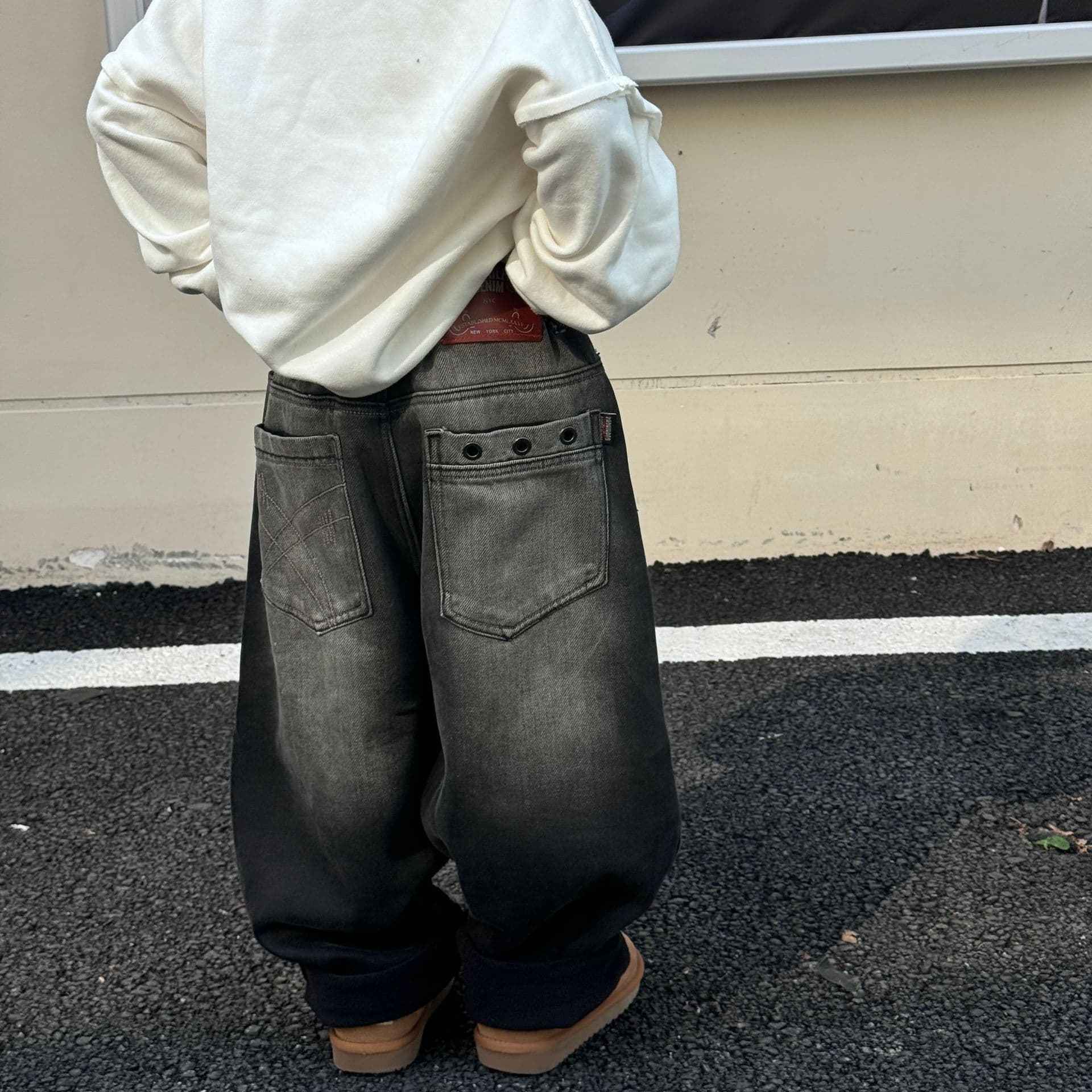 Tairu 2025 Winter New Korean Style Boys' Fashion Versatile Retro Loose Stylish Fleece-Lined Jeans Children Trendy