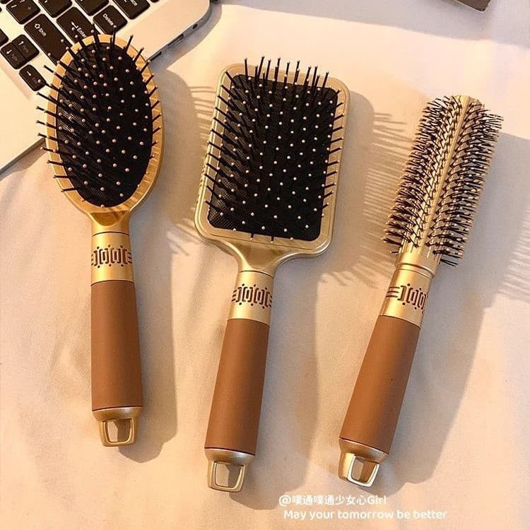 Premium Cushion Comb Airbag Scalp Massage Brush for Women Long Curly Hair Detangling Large Paddle Comb for Home Use