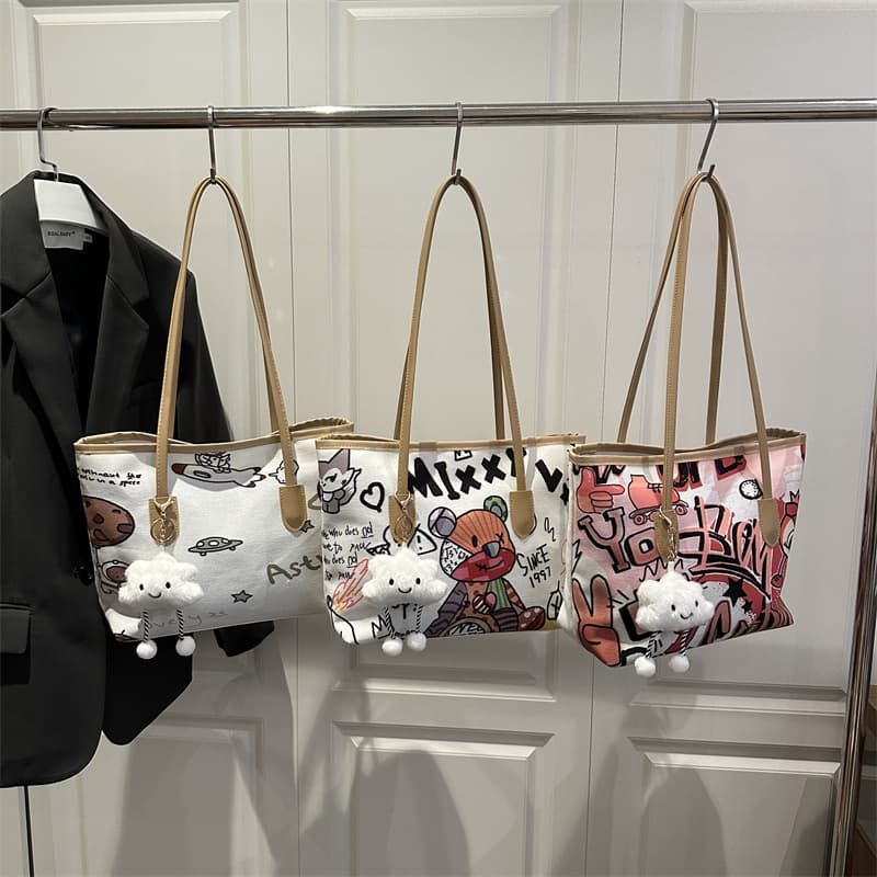 Bag women ins niche 2025 new trendy fashion chain crossbody bag winter versatile one-shoulder armpit tote bag