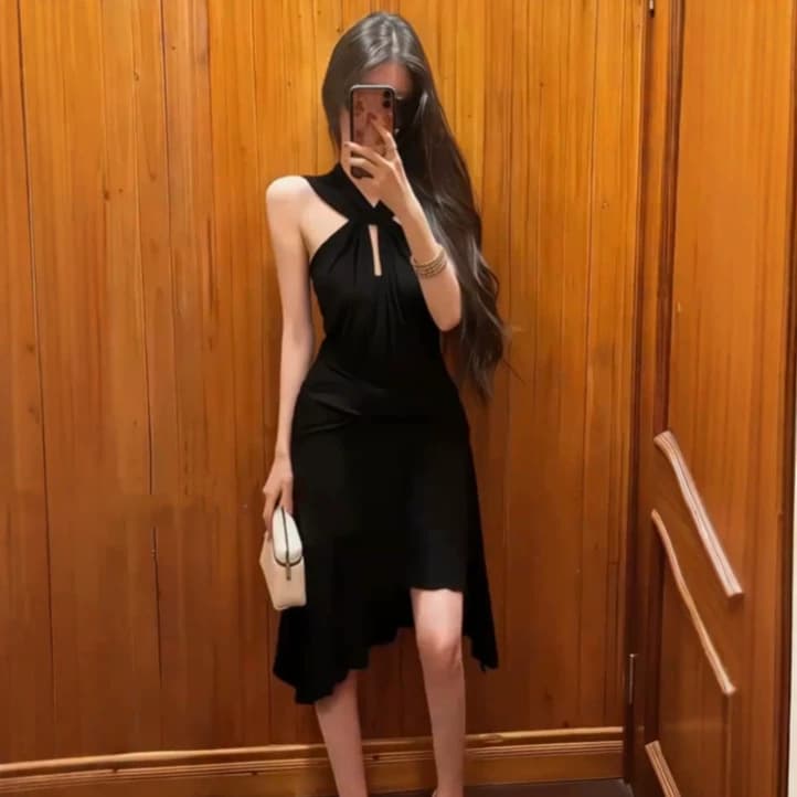 Halter neck dress, female daughter, heavy industry, irregular halter neck birthday dress, holiday style waist, irregular short