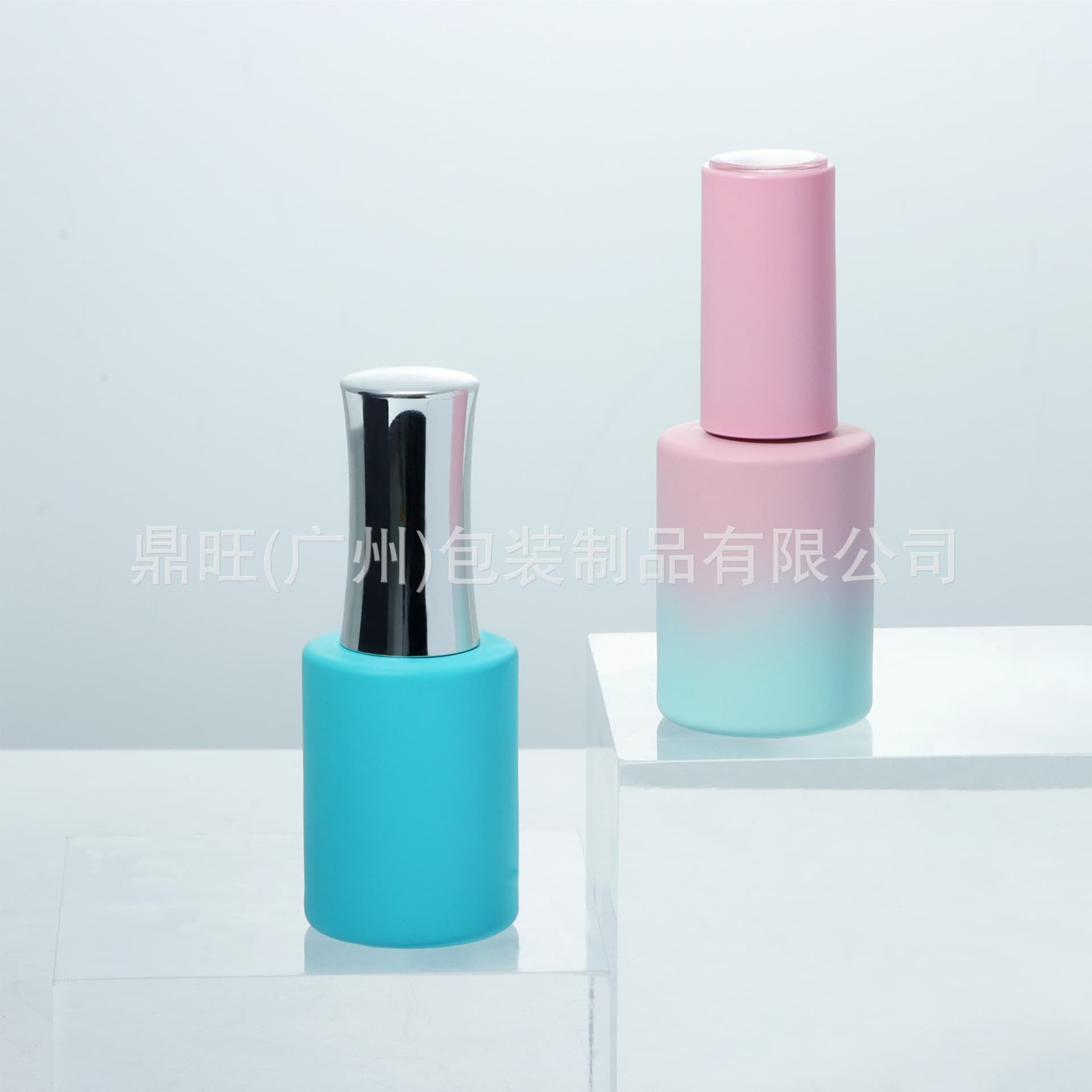 Factory Direct 12ml Empty Gel Polish Bottle Custom Color Logo 12ML Round Nail Polish Bottle Gel Polish Bottle