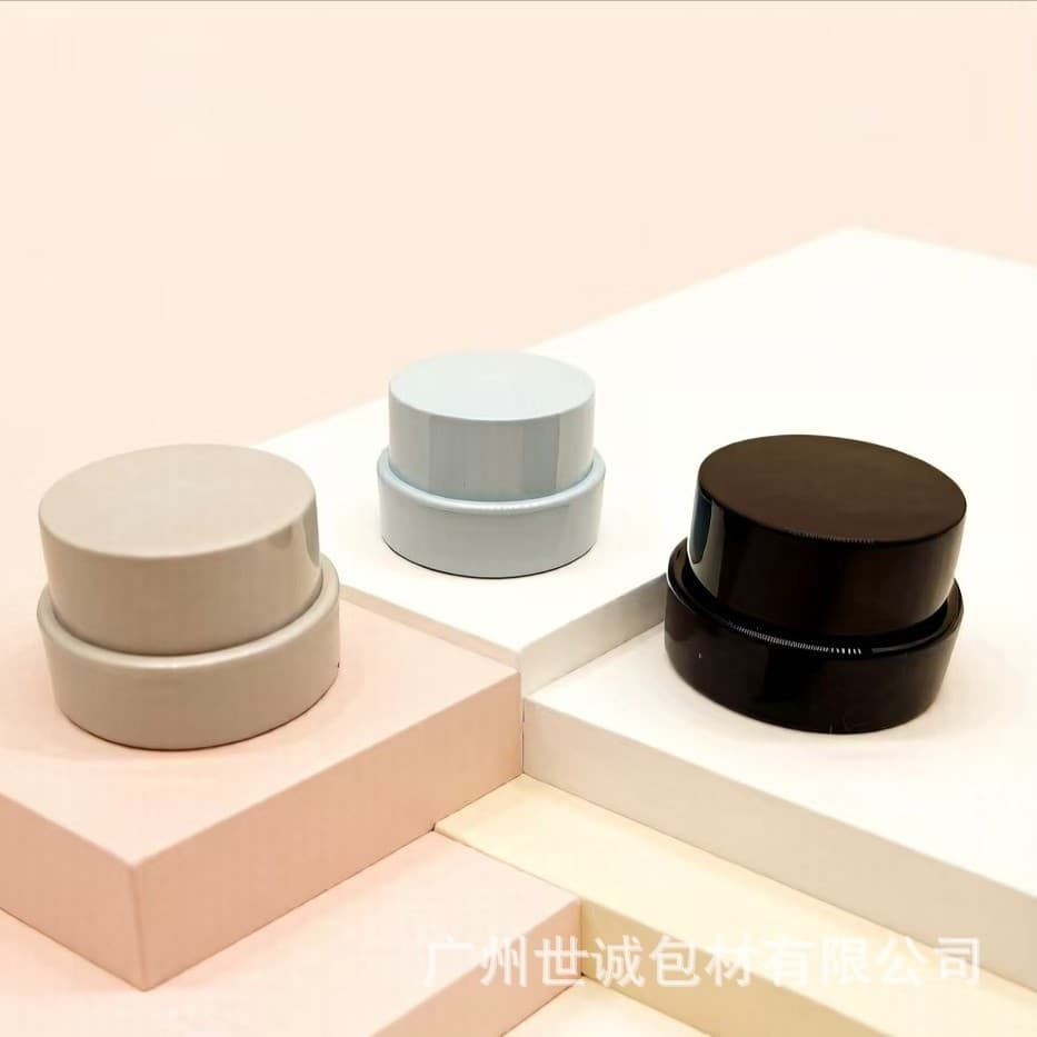 Wholesale 1 Pack of 5g Black Gel Nail Polish Refill Bottle, Stretchable Extension Gel, Empty Nail Polish Pot, Japanese Style, In Stock Box