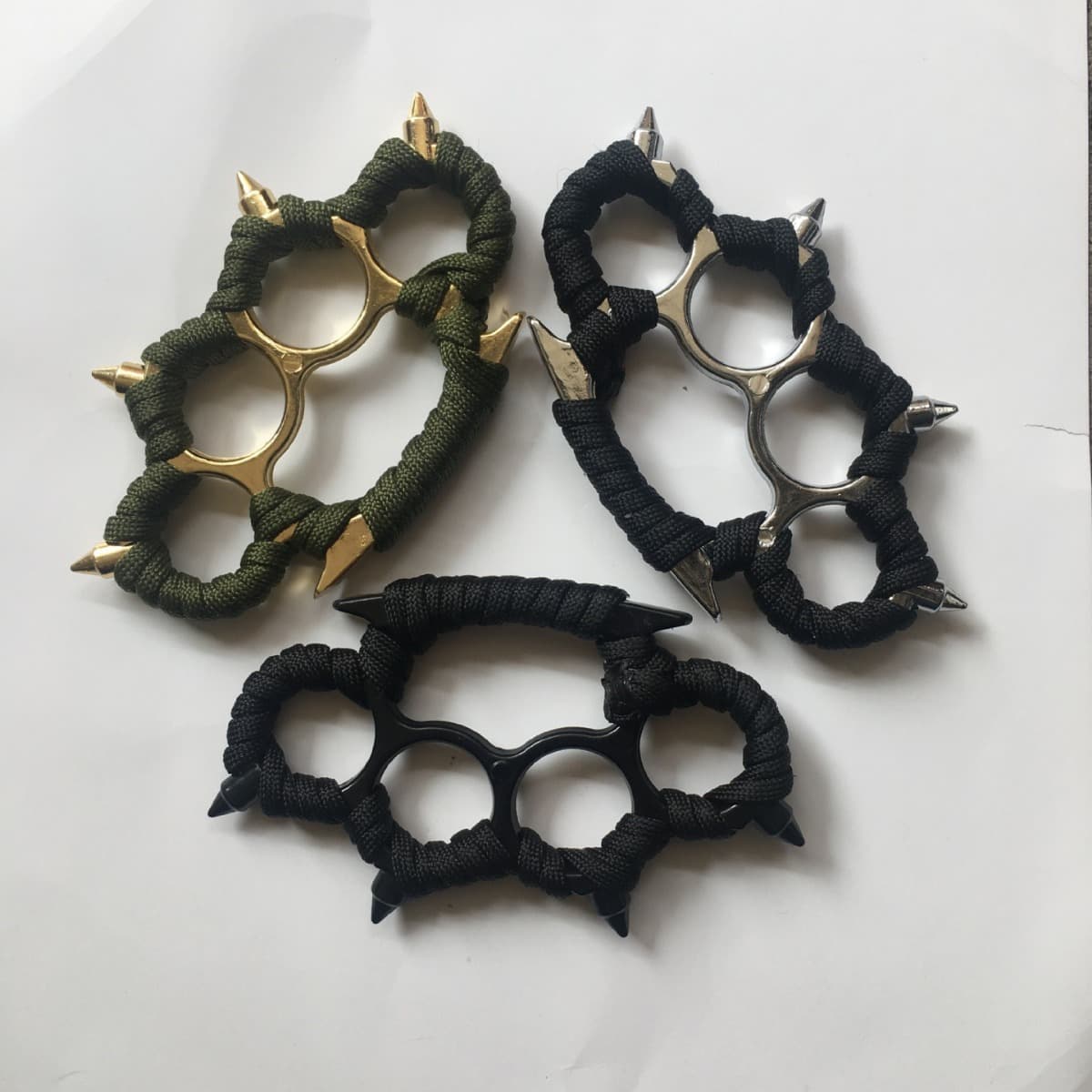 Pointed Knuckle Duster Zinc Alloy Four-Finger Self-Defense Weapon Emergency Tool Glass Breaker Ring Fiberglass Hand Support
