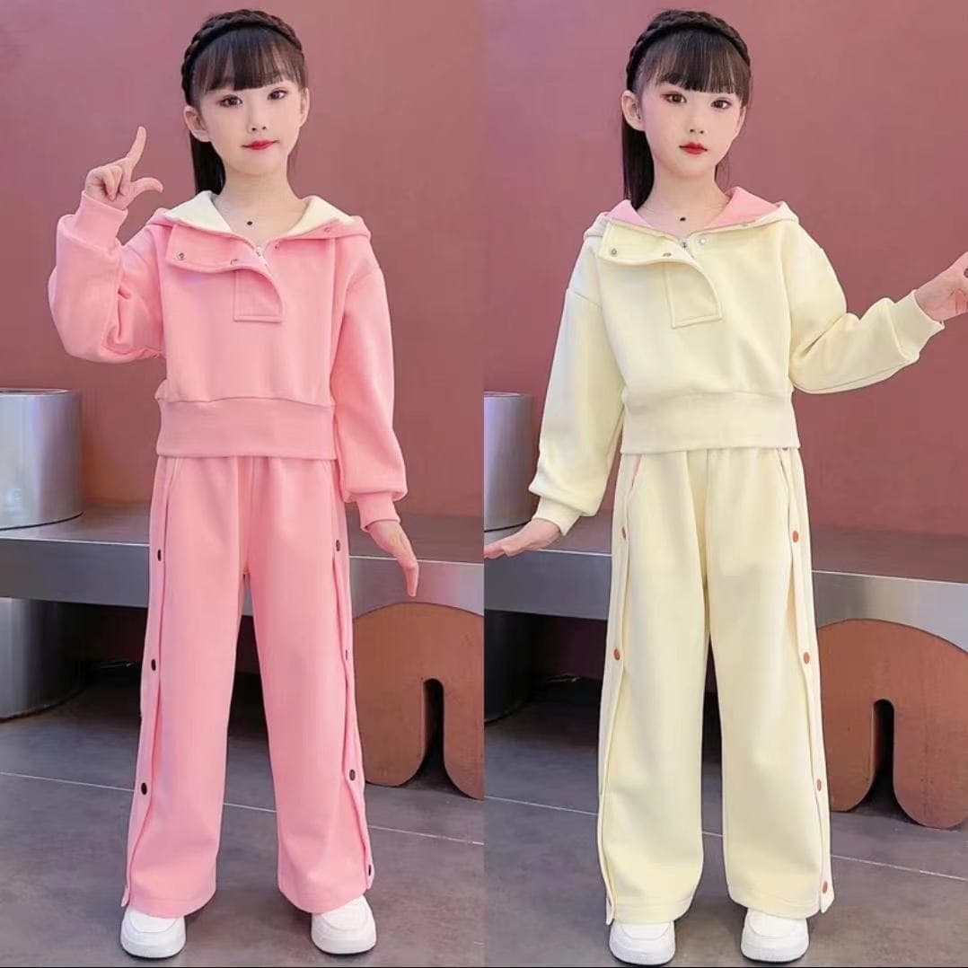 2026 New Autumn Winter Sports Set for Big and Middle Girls, Korean Style Trendy Hooded Sweatshirt
