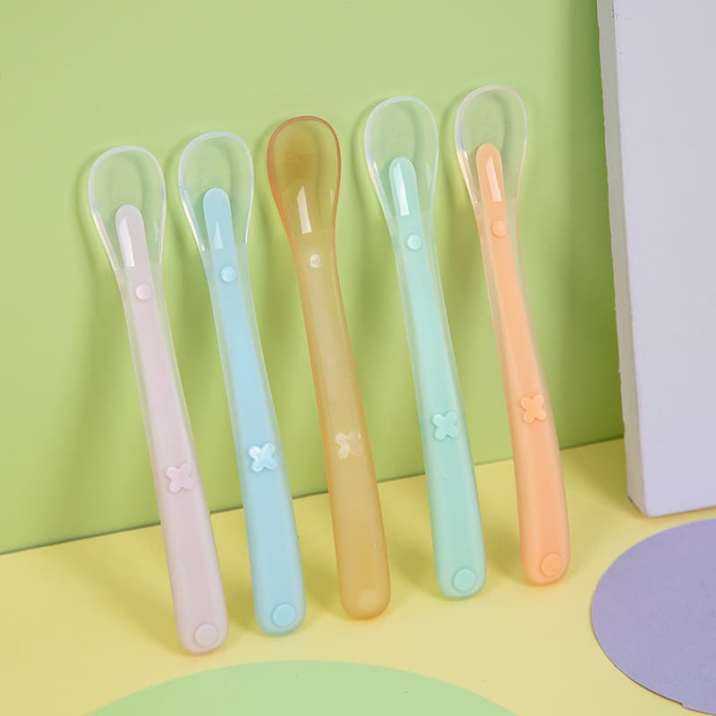 ChiBox Brand Baby Full Silicone Spoon Silicone Soft Small Spoon Baby Rice Spoon Soup Spoon Soft Tip Spoon 9384