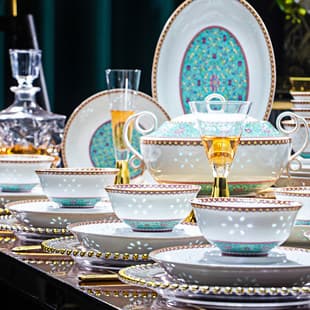 Jingdezhen High-End Linglong Porcelain Dinnerware Set, Bowl and Plate Set for Home, Underglaze Color, New Chinese Style, Housewarming Gift