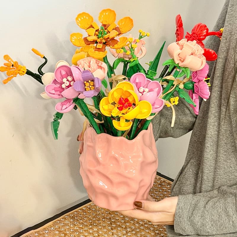 Romantic Pink Ceramic Vase for Flower Arrangements, Premium Ceramic Vase, Building Block Vase for Dried Flowers, B&B Decorative Vase Wholesale
