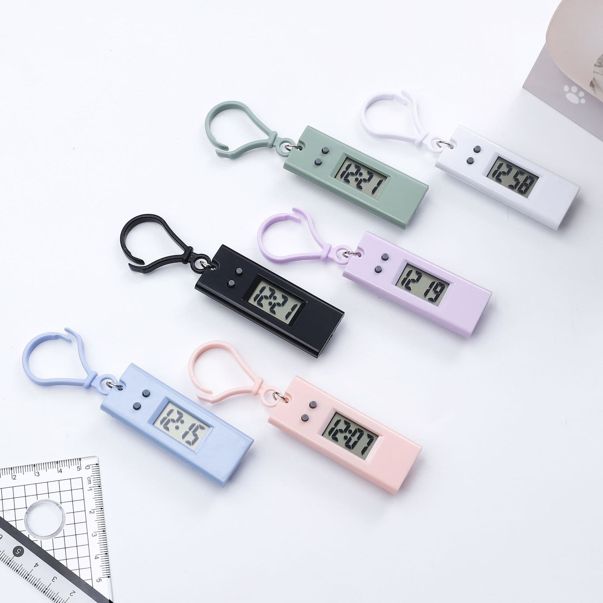 Cartoon mini small wall clock silent time and date display clock electronic watch student small wall watch keychain