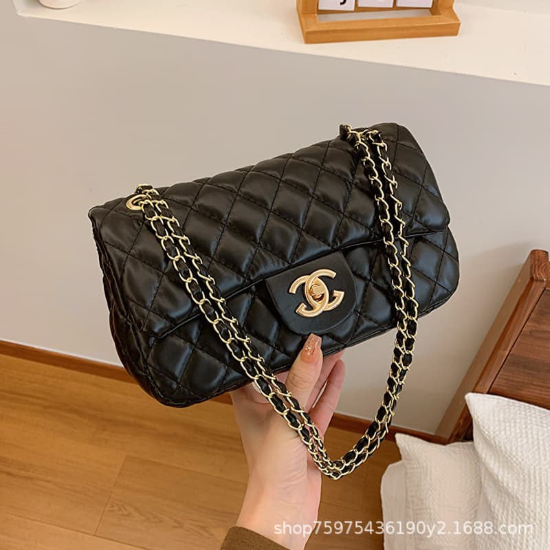 2023 New Women's Bag Simple Fashion Versatile Diamond Quilted Bag Chanel Style Shoulder Crossbody Chain Small Square Bag Cross-border