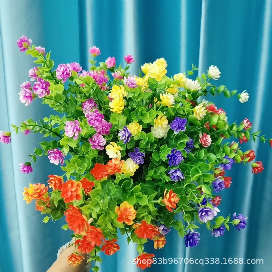 Artificial Camellia, Plastic Flowers, Baby's Breath, Rose Bouquet, Seven-Branch Eucalyptus for Amazon Export